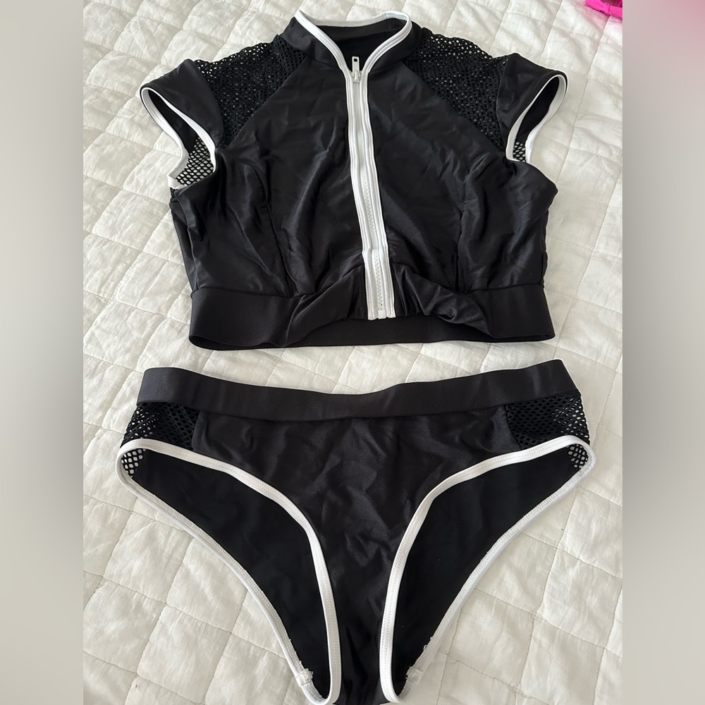 2pc swimsuit